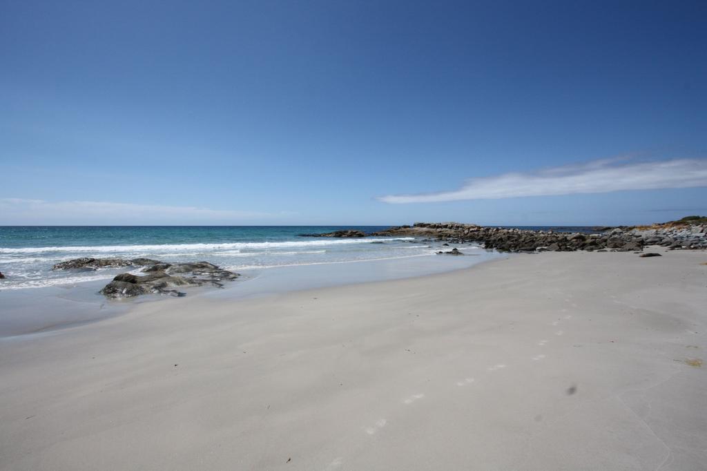 Saltwater - Absolute Oceanfront, Fire Pits, Some Villas With Hot Tubs And Sauna Falmouth المظهر الخارجي الصورة