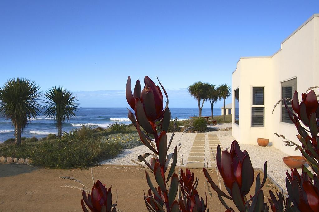 Saltwater - Absolute Oceanfront, Fire Pits, Some Villas With Hot Tubs And Sauna Falmouth المظهر الخارجي الصورة